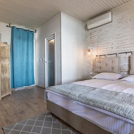 St Anastasia فندق